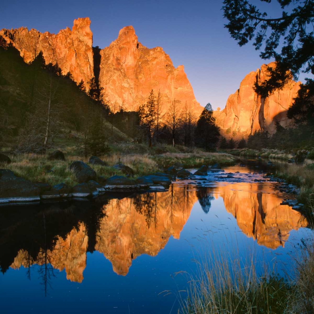 Wall Art Painting id:145867, Name: Smith Rock State Park, Artist: Leahy, Ike