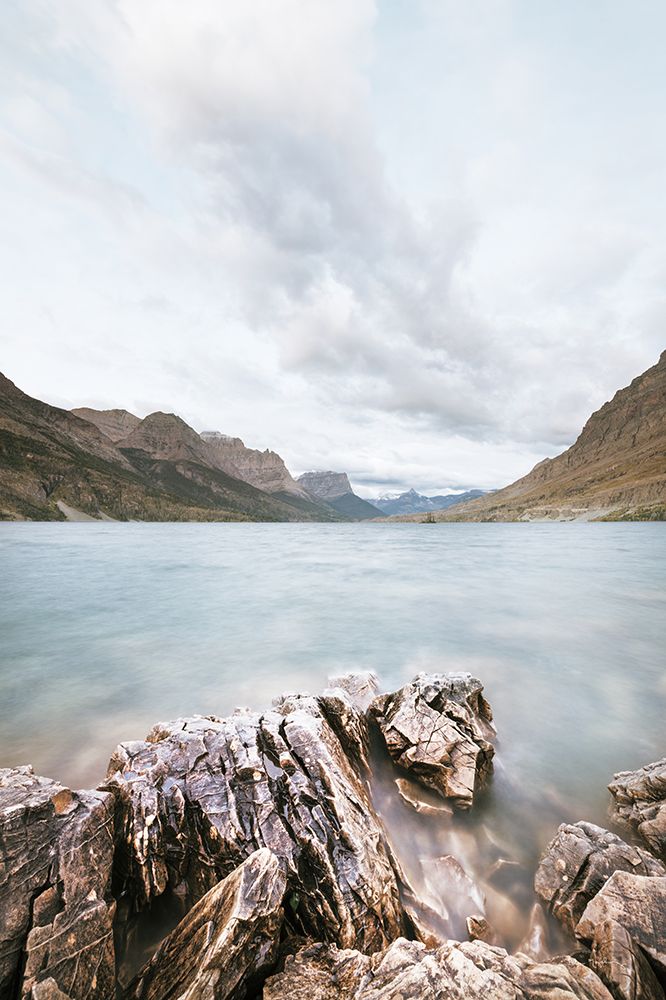 Wall Art Painting id:489075, Name: Glacier Lake, Artist: Majchrowicz, Alan