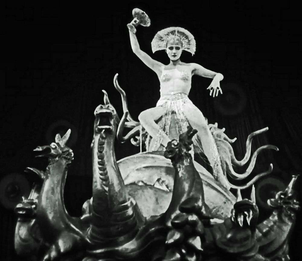 Wall Art Painting id:272711, Name: Metropolis - Marias Dance - Production Still, Artist: Hollywood Photo Archive