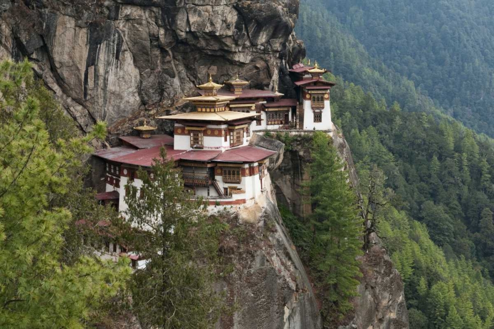 Art Print: Bhutan Tigers Nest monastery