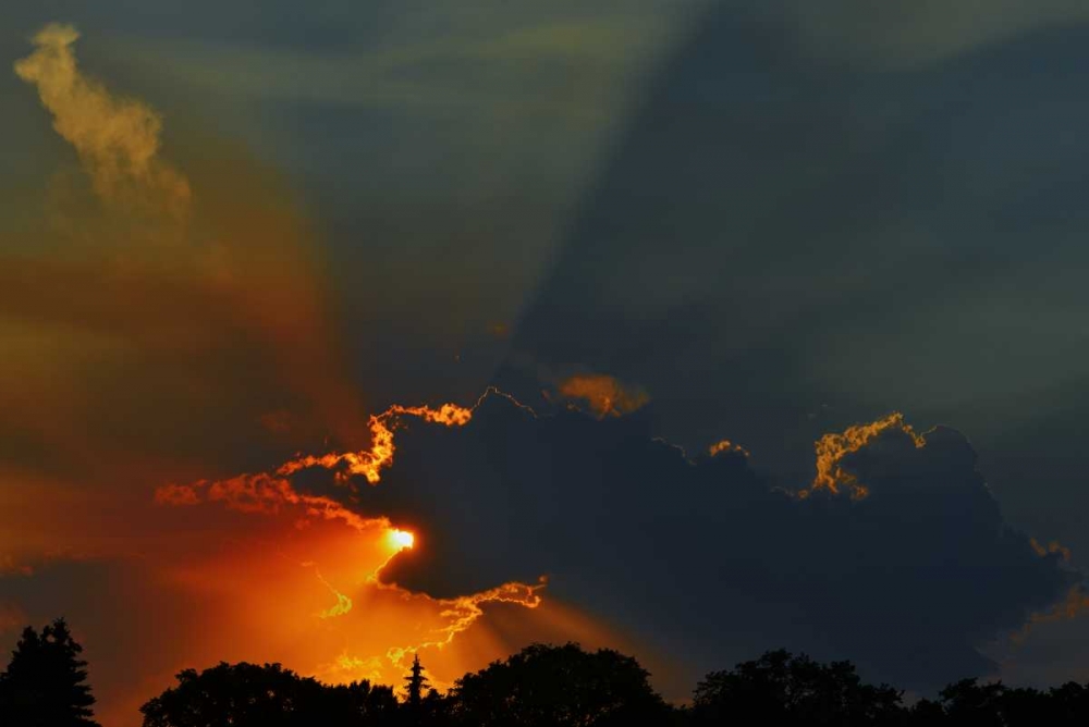 Wall Art Painting id:128477, Name: Canada, Winnipeg God rays at sunset, Artist: Grandmaison, Mike