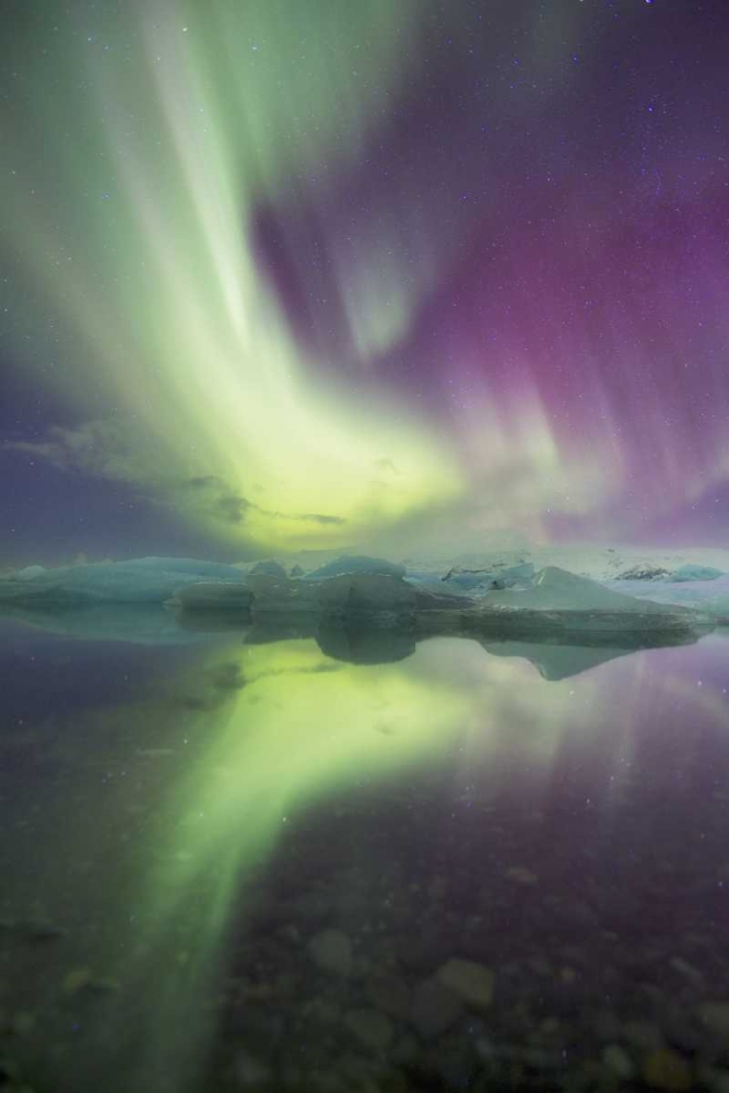 Wall Art Painting id:126963, Name: Iceland, Jokulsarlon Aurora lights over a lagoon, Artist: Anon, Josh