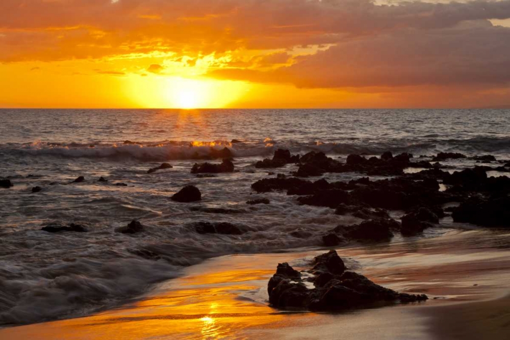 Wall Art Painting id:129357, Name: USA, Hawaii, Maui, Kihei Sunset on ocean beach, Artist: Illg, Cathy and Gordon