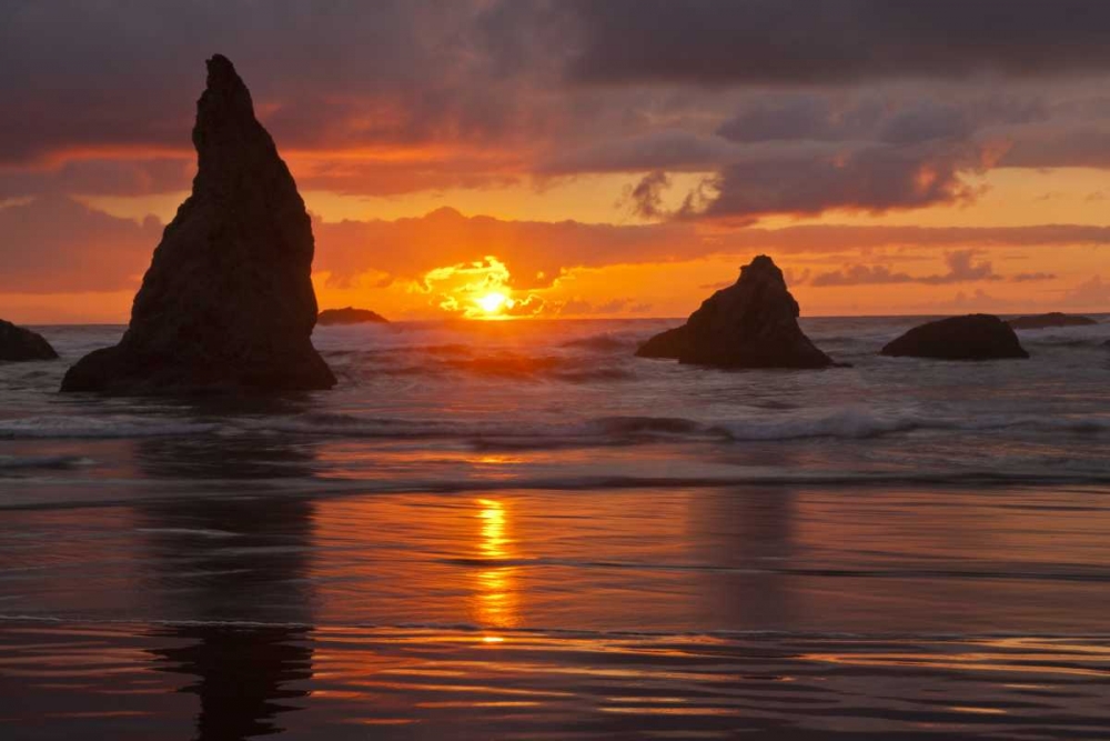 Wall Art Painting id:129624, Name: USA, Oregon, Bandon Beach Sunset and sea stacks, Artist: Illg, Cathy and Gordon